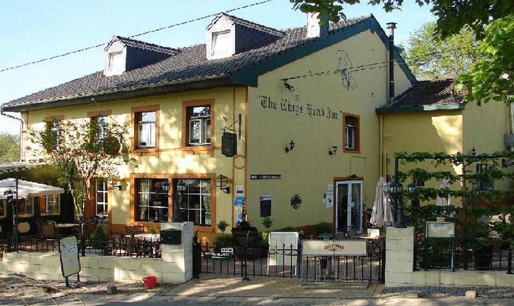 Hotel Restaurant The Kings Head Inn Voeren Exterior photo